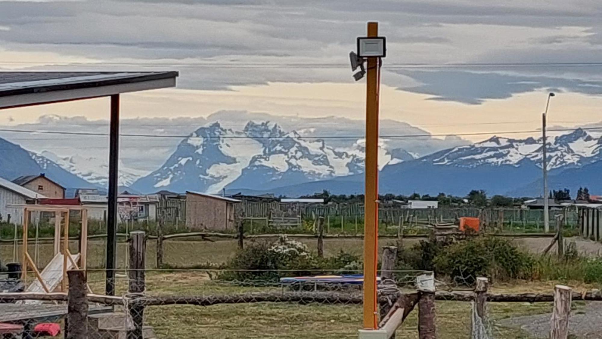 פורטו נטאלס Cabanas Antu Kuyen Patagonica מראה חיצוני תמונה